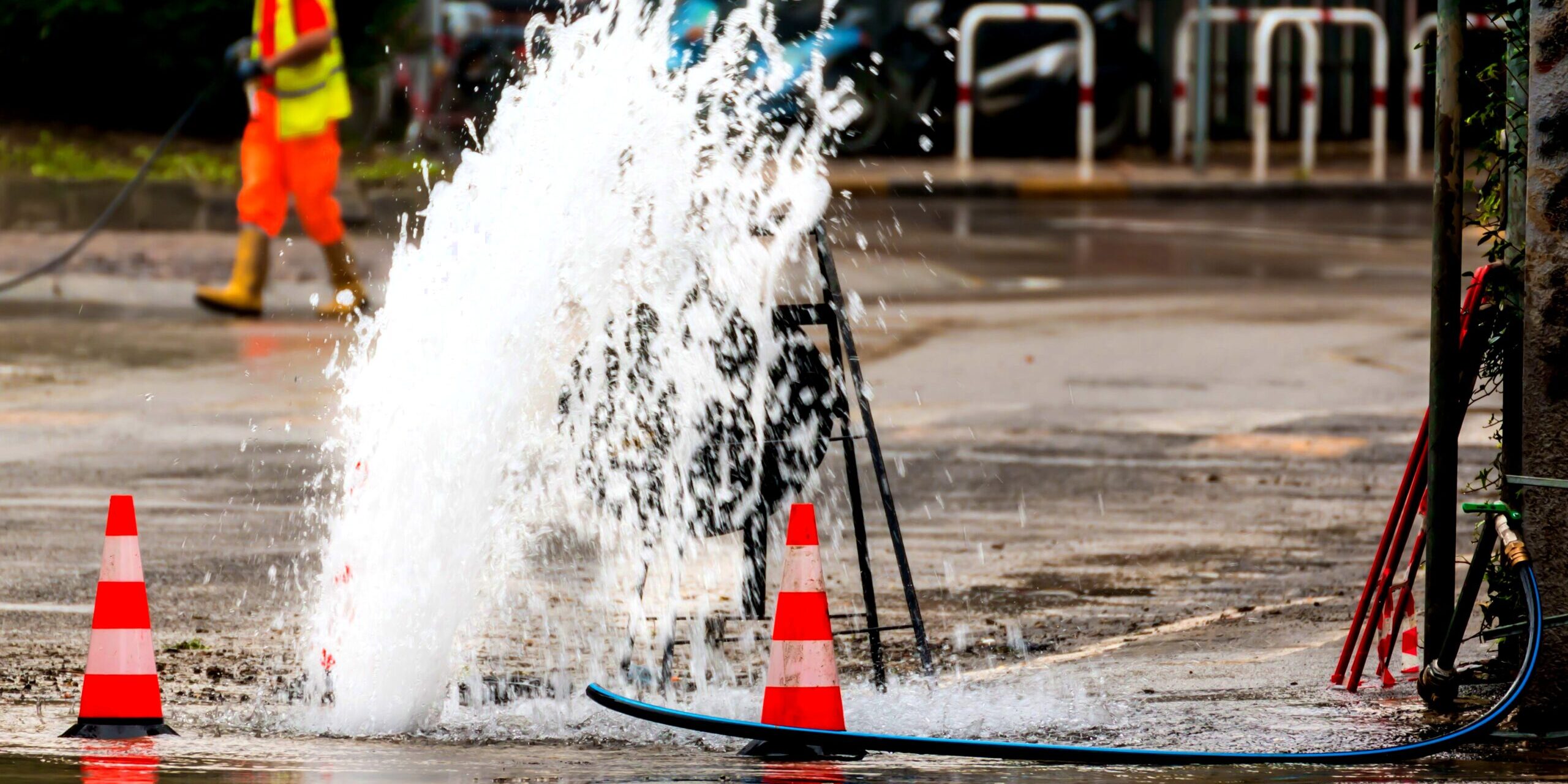water mains cleaning